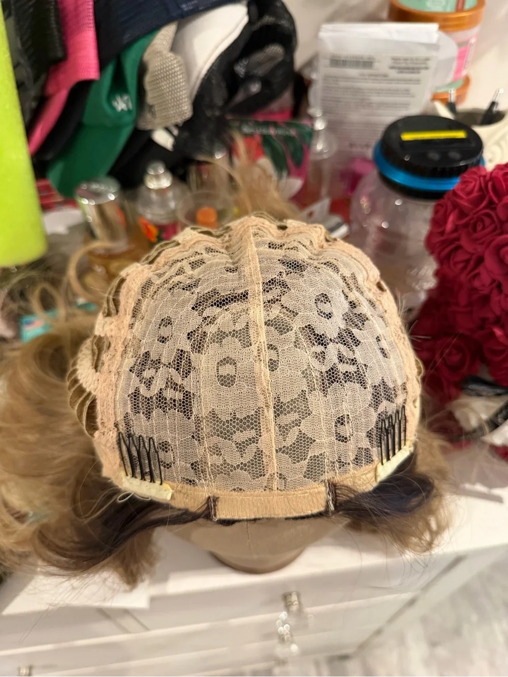 Blonde Wavy Women’s Wig - Natural Honey Blonde